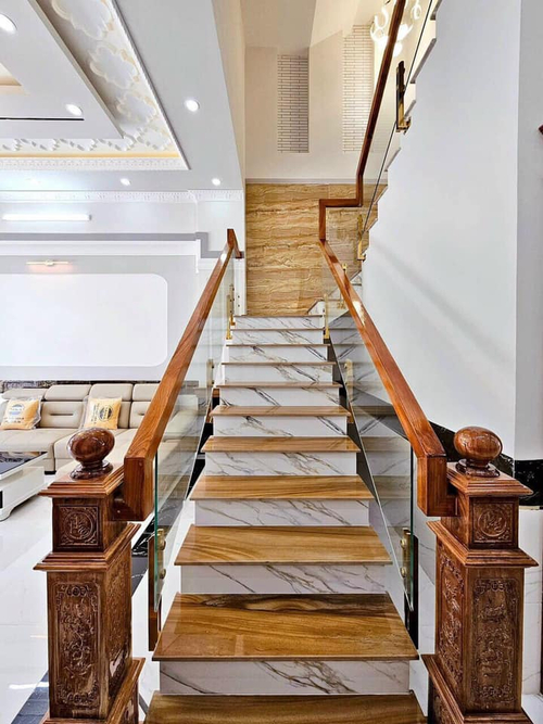 BÁN NHÀ MỚI 1 TRỆT 3 LẦU (1 PN TRỆT) PULL NỘI THẤT KDC VĂN HOÁ TÂY ĐÔ CẦN THƠ 